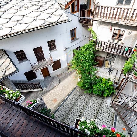 Maison La Bagne Aosta Luaran gambar