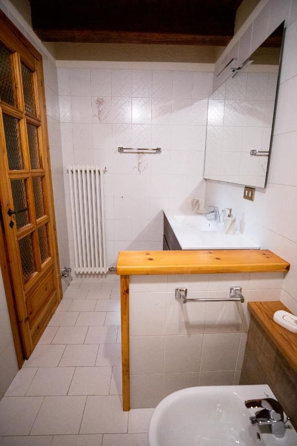 Maison La Bagne Aosta Luaran gambar