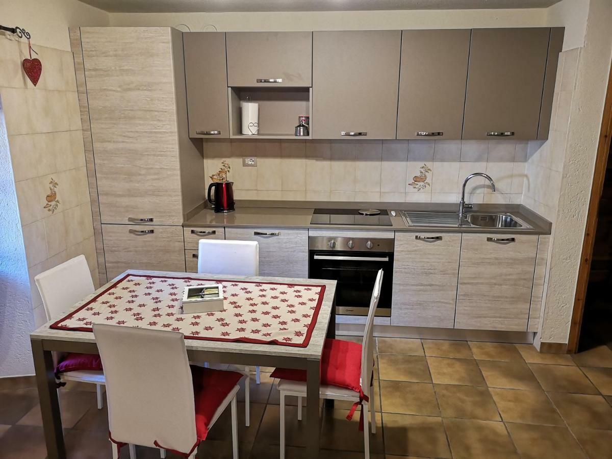 Maison La Bagne Aosta Luaran gambar